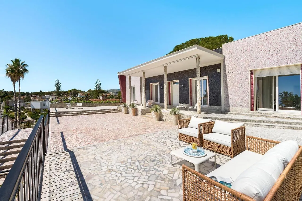 La Belle Villa Fontane Bianche