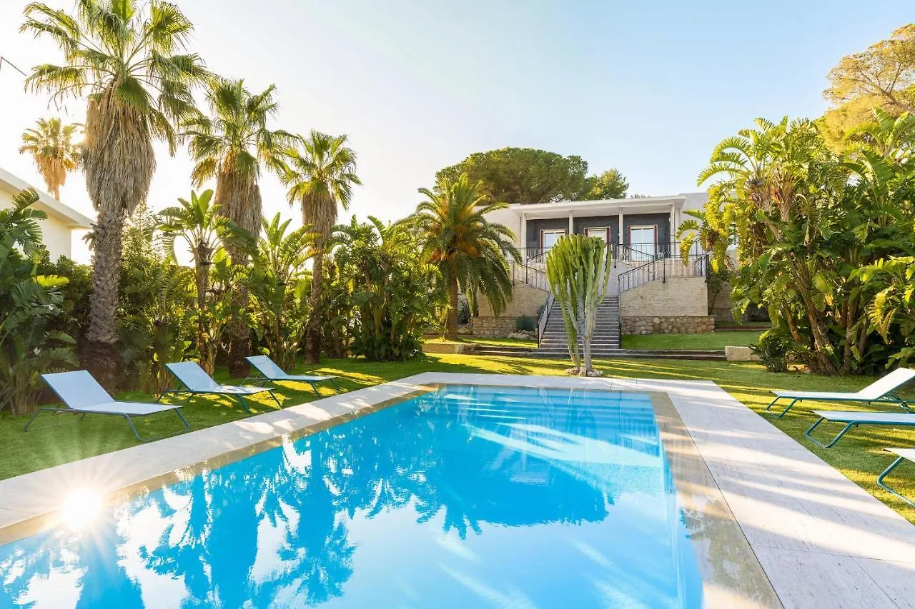La Belle Villa Fontane Bianche 0*,  Italy